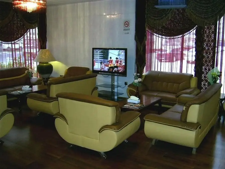 Шарджа: Golden Crown Hotel Apartment