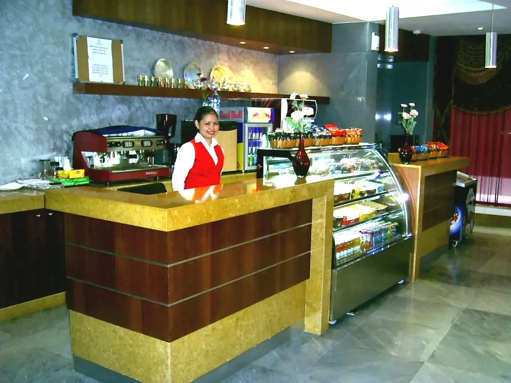 Шарджа: Golden Crown Hotel Apartment
