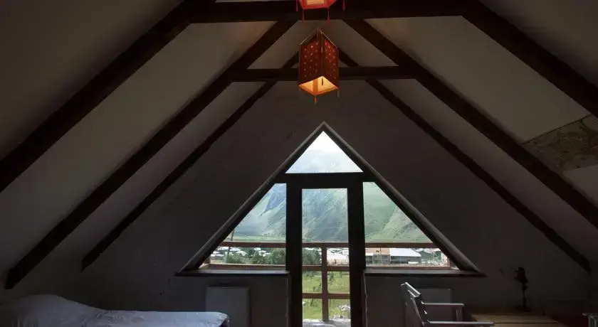 Степанцминда: Mountain House