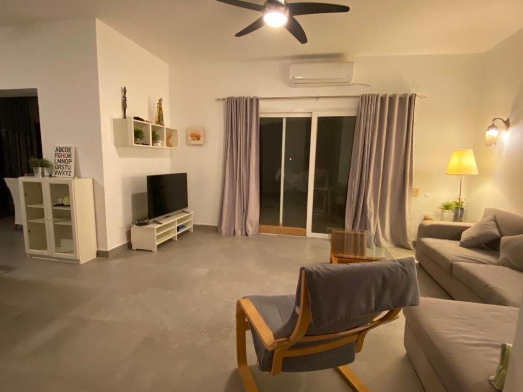Эль-Гуна: Lovely Villa fully equipped & direct lagoon access