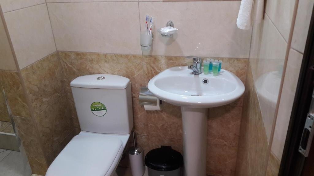 Гюмри: Gyumri Guest House /GGH/