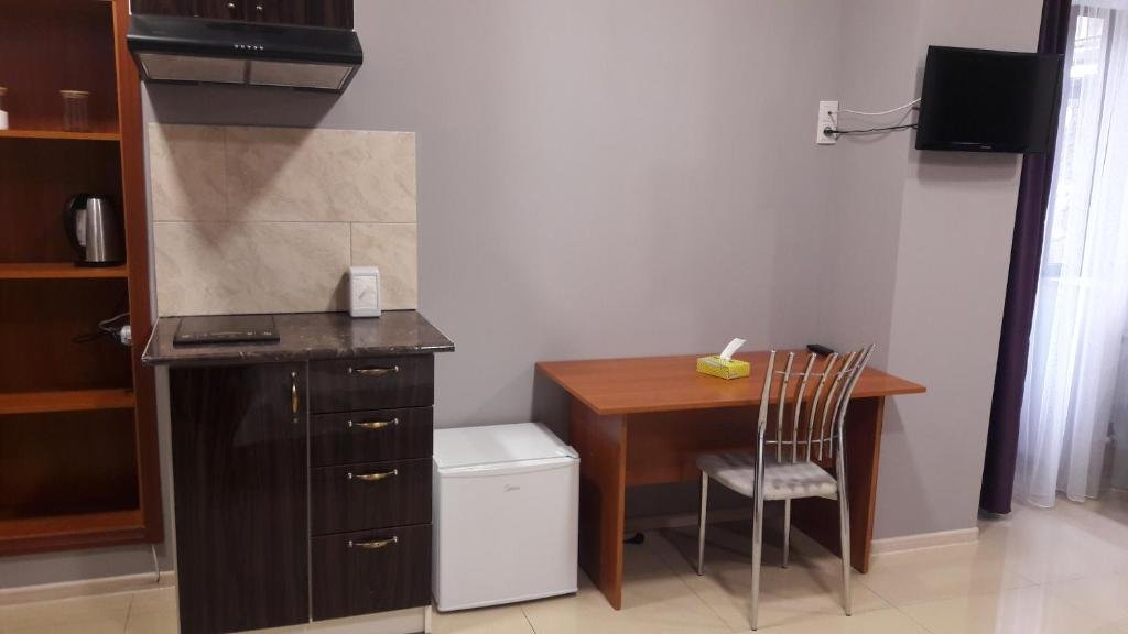 Гюмри: Gyumri Guest House /GGH/