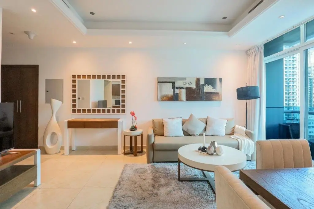 Дубай: HiGuests - Spacious 1BR in Dubai Marina With Amazing Views