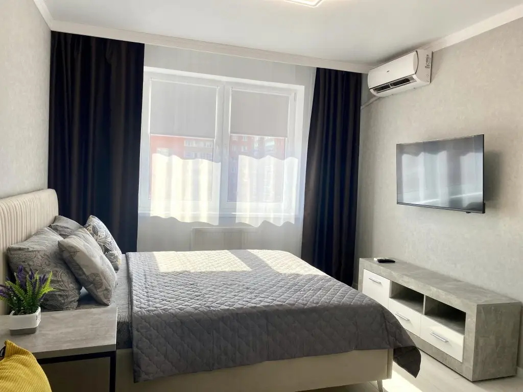 Краснодар: Goodtime Apartments (Гудтайм Апартментс) на улице Сарабеева 7