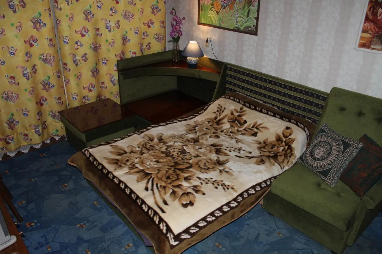 Санкт-Петербург: Apartment on Zhukova 18