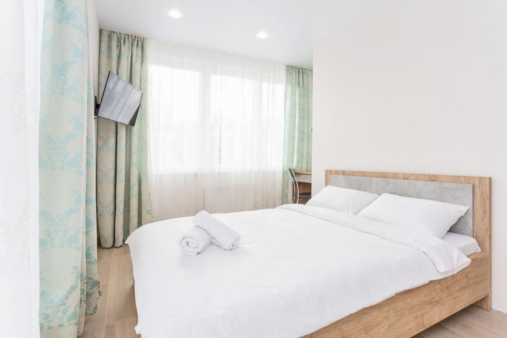 Минск: Bulbash Apartments (Бульбаш Апартаменты) на улице Мстиславца 8