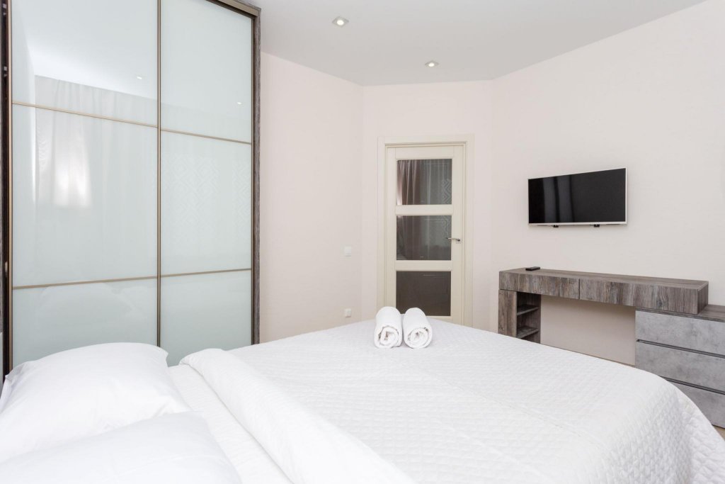 Минск: Bulbash Apartments (Бульбаш Апартаменты) на улице Репина