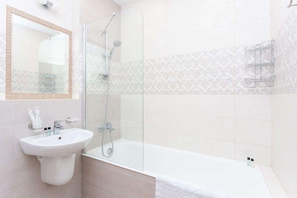 Минск: Bulbash Apartments (Бульбаш Апартаменты) на улице Репина