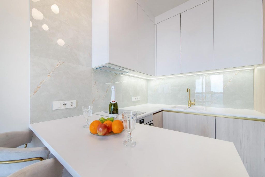 Минск: Bulbash Apartments (Бульбаш Апартаменты) на улице Макаенка 12К