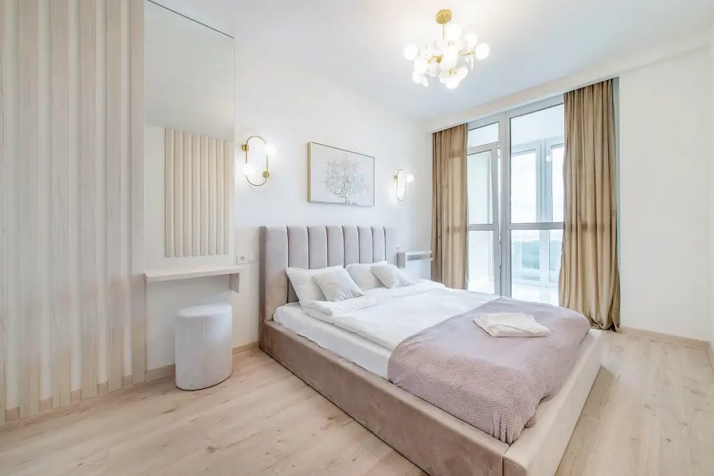Минск: Bulbash Apartments (Бульбаш Апартаменты) на улице Макаенка 12К