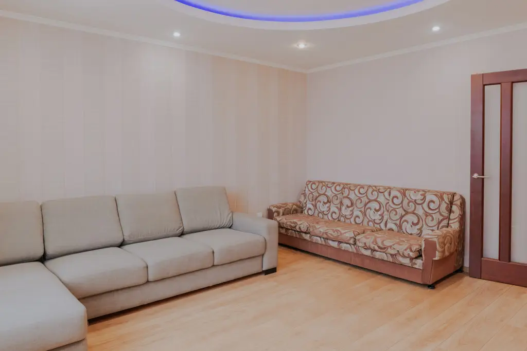Красноярск: V Svetlykh Tonakh Rayon Sovetskiy Apartments