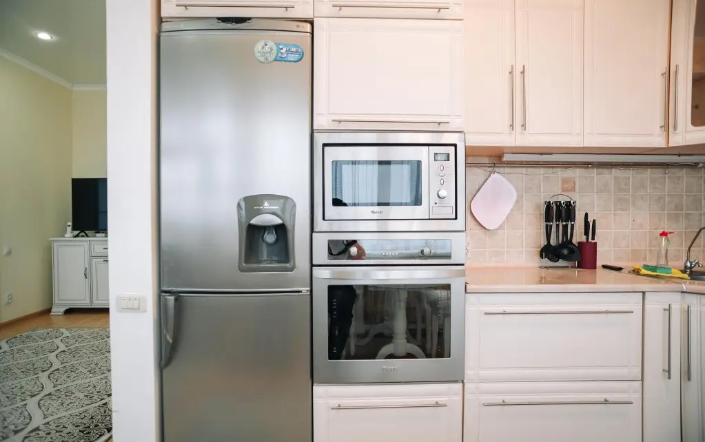 Павлодар: Elitnyie Na Isinalieva 1 Apartments