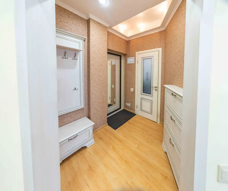 Павлодар: Elitnyie Na Isinalieva 1 Apartments