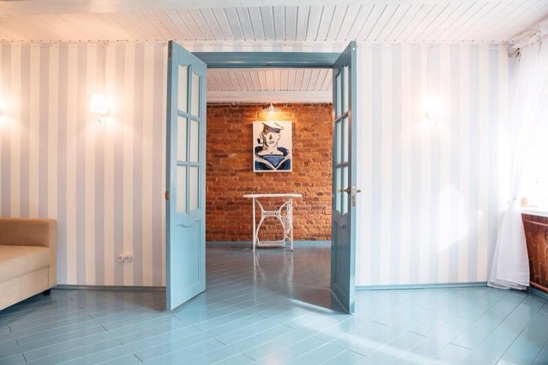 Sukhaparina: Studio on Morskaya 25