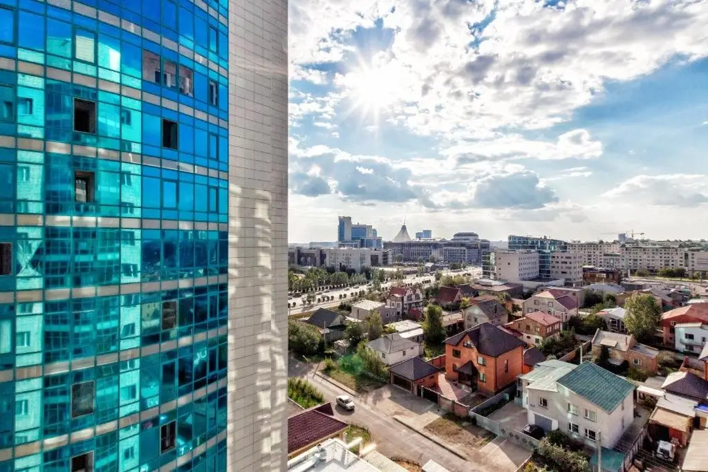 Астана: Apartments near Bayterek