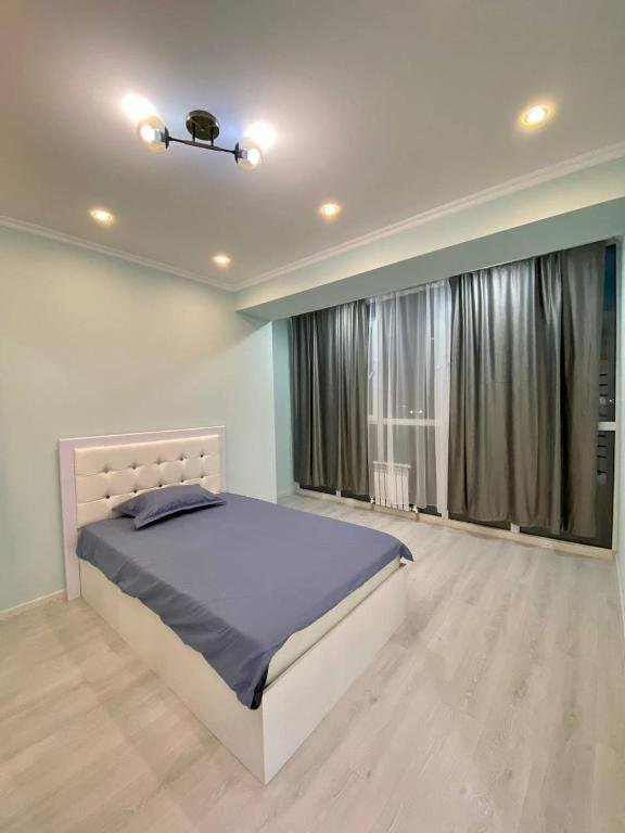 Comfortable apartment with 2 bedrooms on Tole bi 285/8 — фото 1