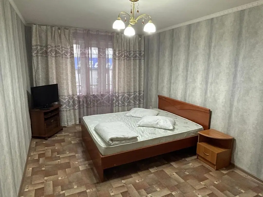 Петропавловск: 1-комнатная квартира в центре!