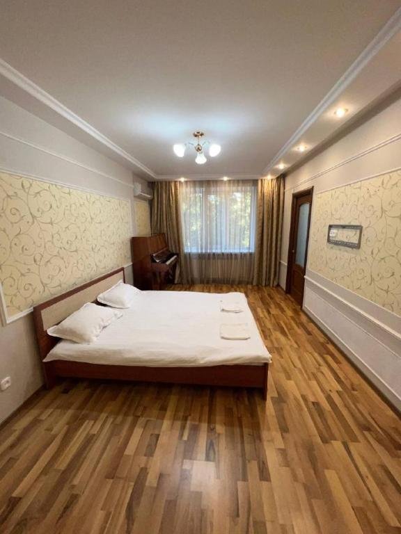 Караганда: Rich House Michurina