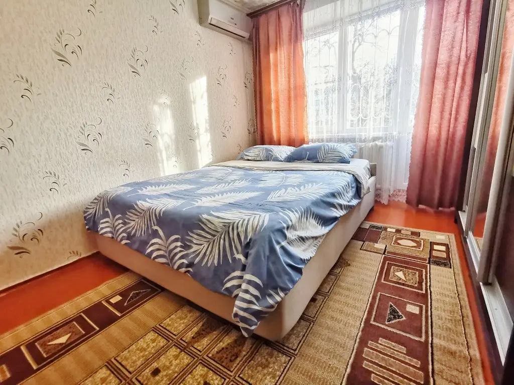 Квартира Уютно — и точка на Мира — фото 1