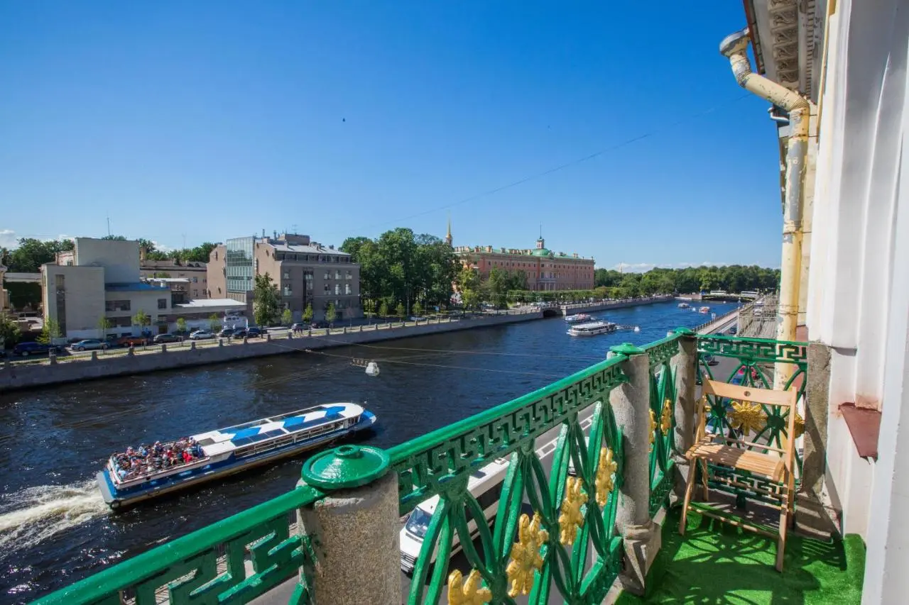 Санкт-Петербург: Aparts hub bridge