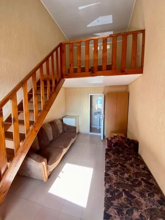 Лоо: Guest House Alexandria