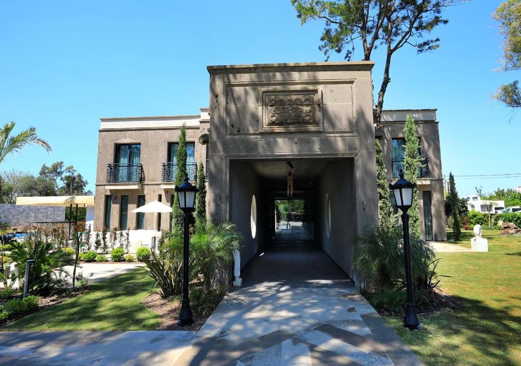 Яликавак: Sandora Boutiuqe Hotel