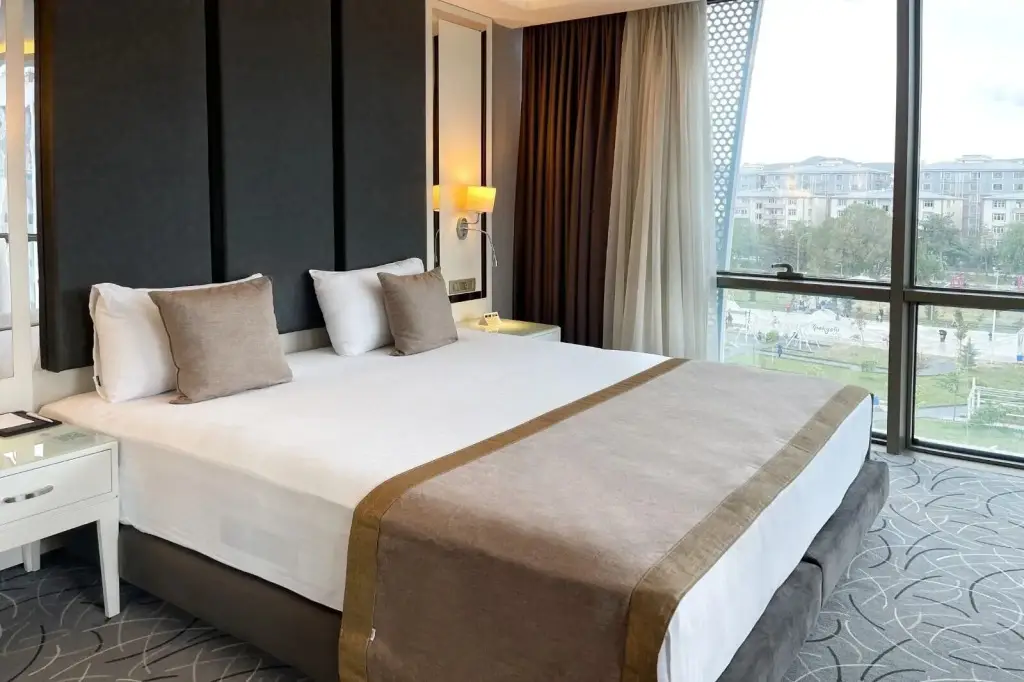Ван: The Conforium Hotel Van