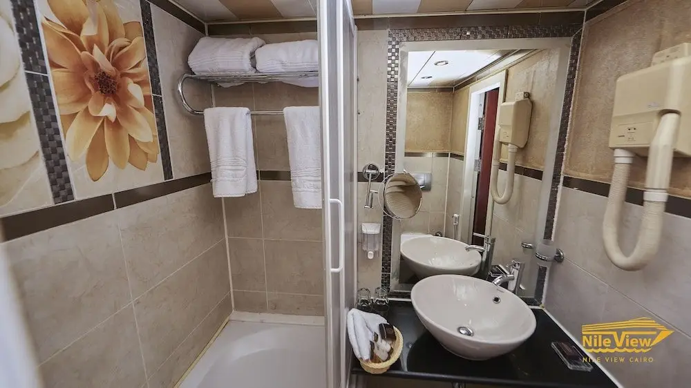Каир: Nile View Apartment