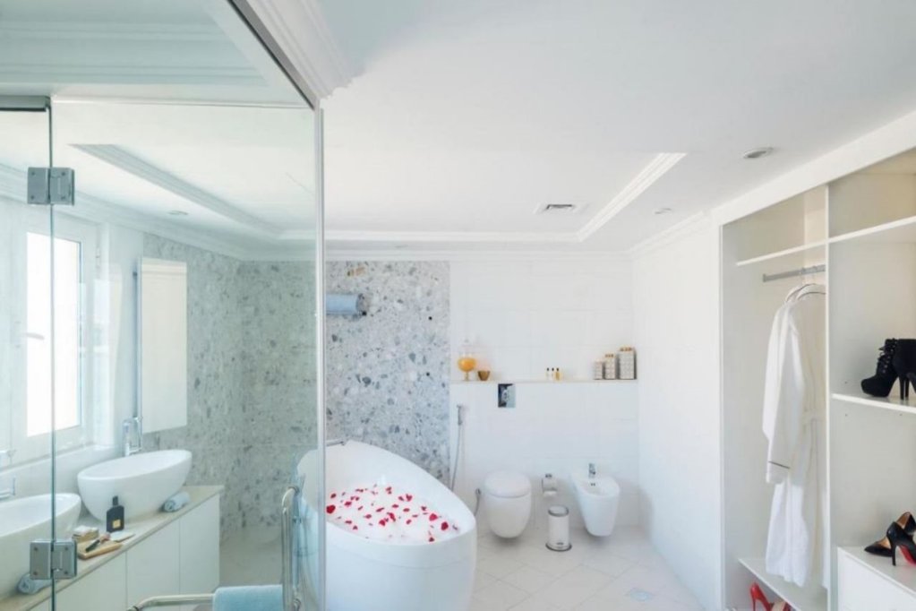 Дубай: Dream Inn Palm Jumeirah Villa