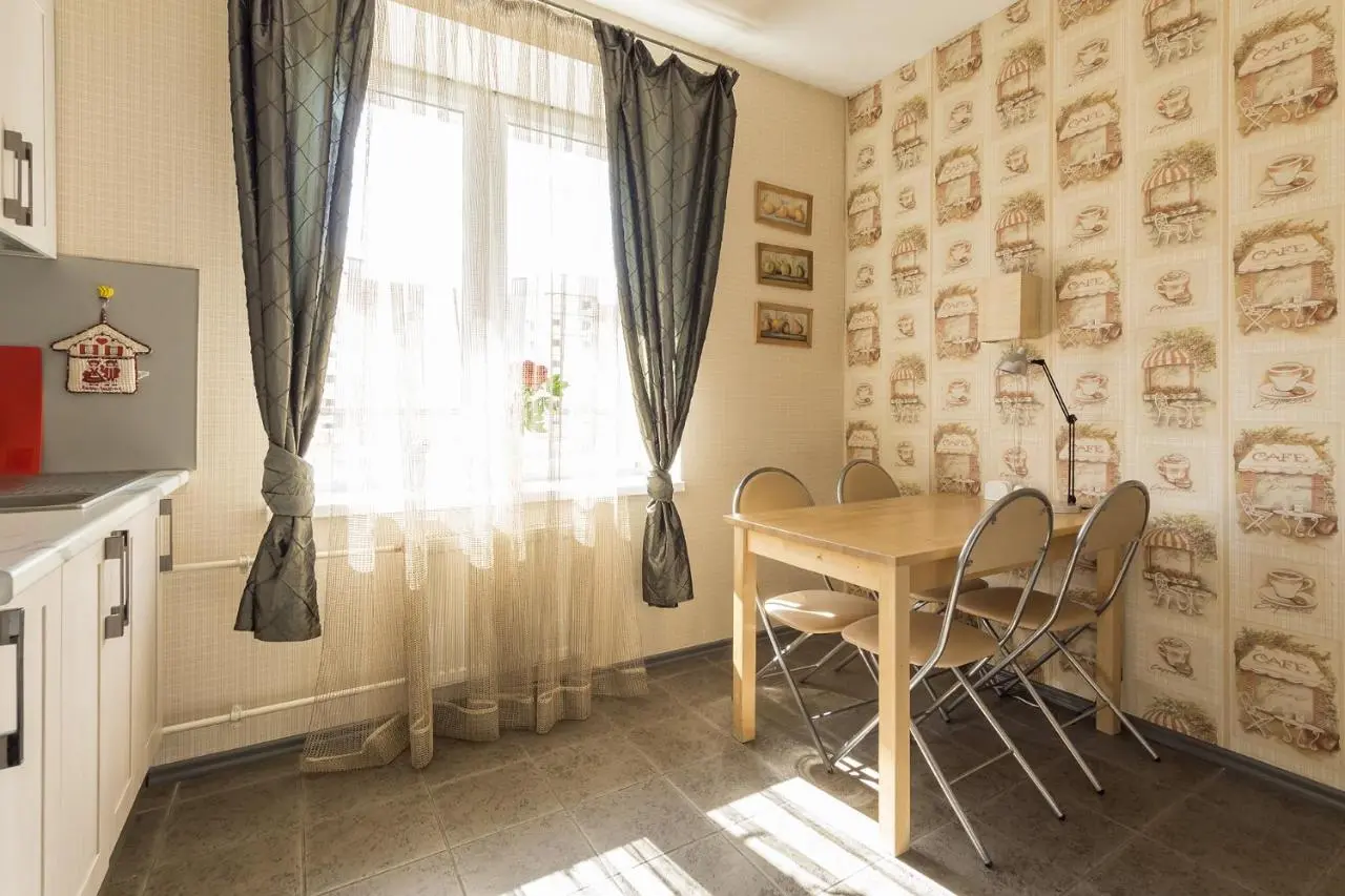 Санкт-Петербург: Apartment TwoPillows Leninskiy,87