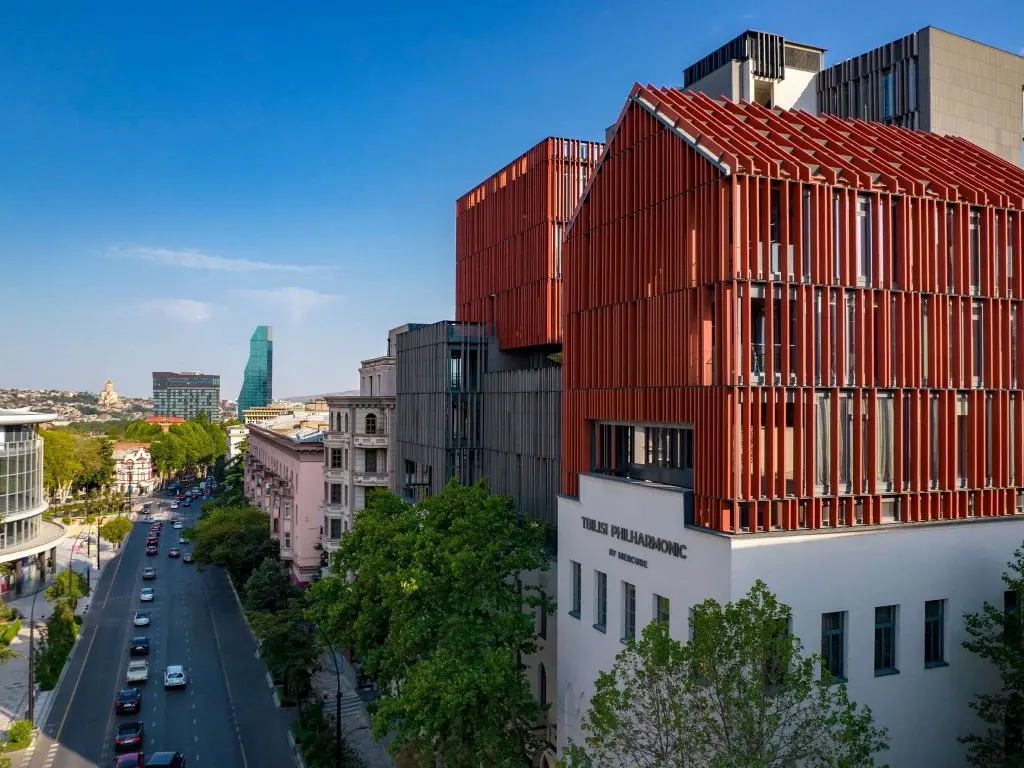 Тбилиси: Tbilisi Philharmonic By Mercure Hotel