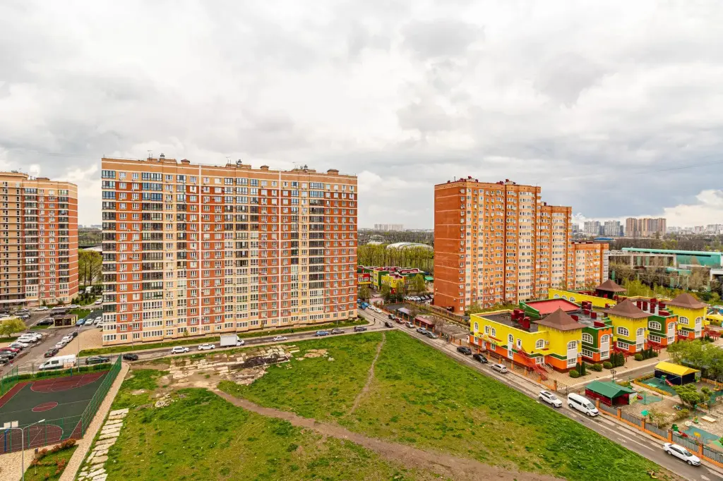 Краснодар: Posutochno One Days на улице Восточно-Кругликовская 28/3