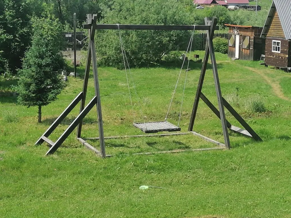 Cherga: Золотая пчела