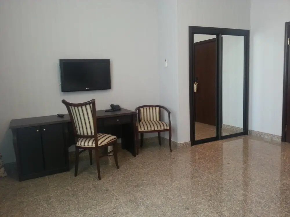 Алматы: Royal Petrol Hotel Taldykorgan