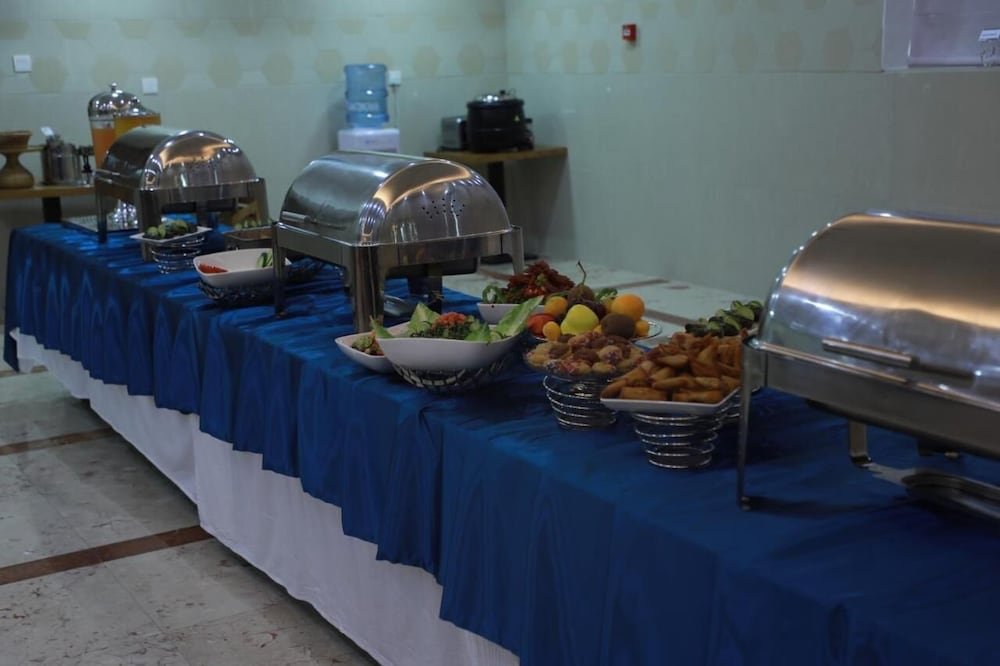 Шарджа: Al Azmi 116 Hotel