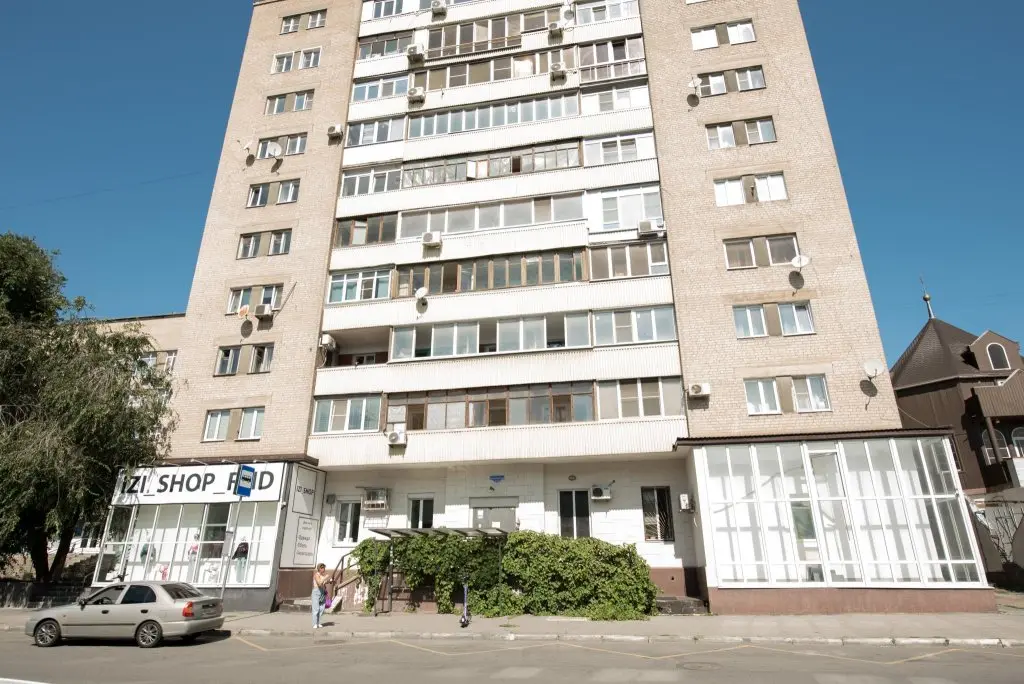Ростов-на-Дону: Smile Apartments (Смайл Апартментс) на проспекте Будённовский
