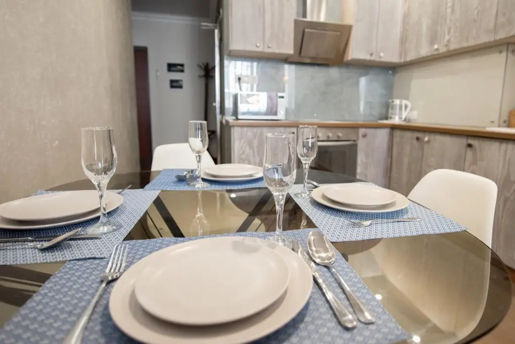 Ростов-на-Дону: Smile Apartments (Смайл Апартментс) на проспекте Кировский