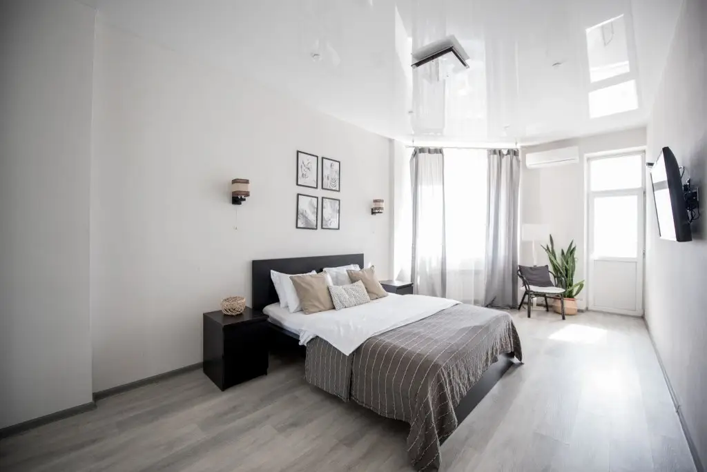 Ростов-на-Дону: Smile Apartments (Смайл Апартментс) на улице Красноармейская 141/128