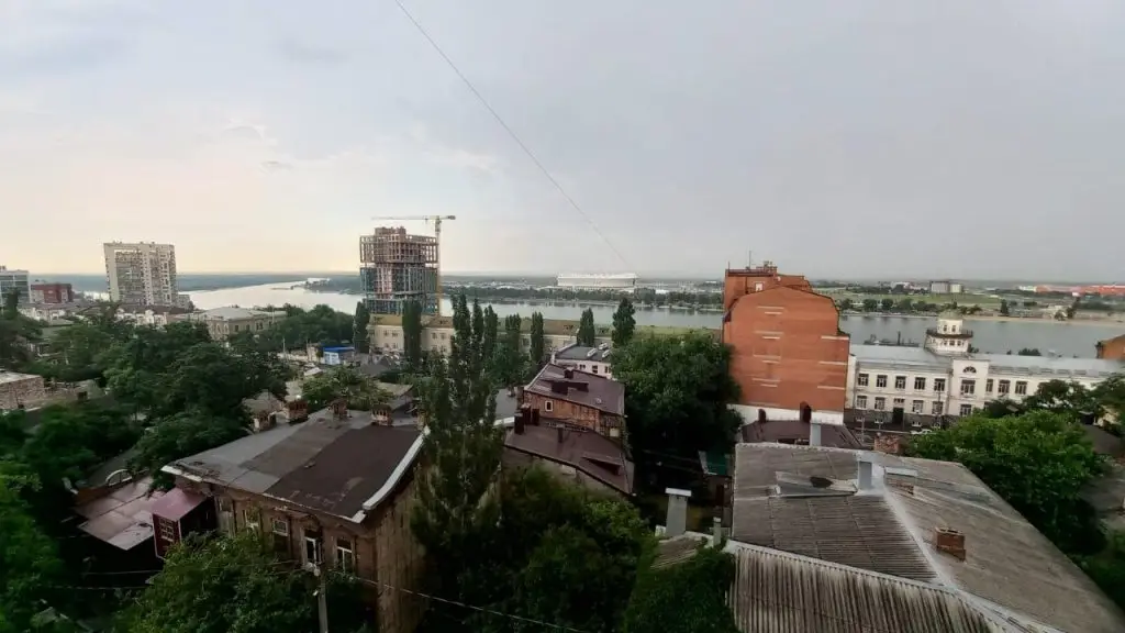 Ростов-на-Дону: Smile Apartments (Смайл Апартментс) на переулке Крыловской