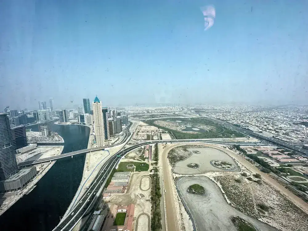 Дубай: Al Habtoor City - Amna Tower 5808
