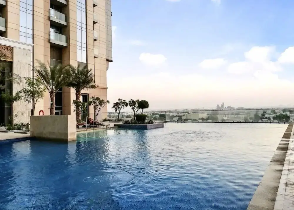 Дубай: Al Habtoor City - Amna Tower 5808