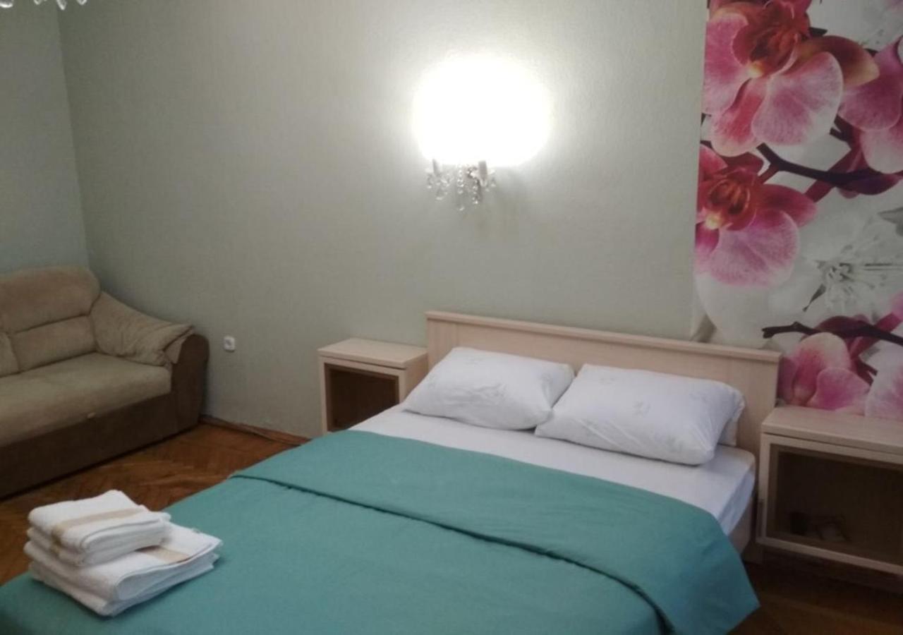 Sukhaparina: Apartments on Bolshaya Morskaya 27 NEW RENOVATION