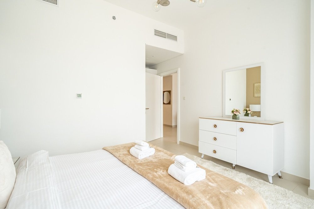 Дубай: Al Meydan - Prime Views 230