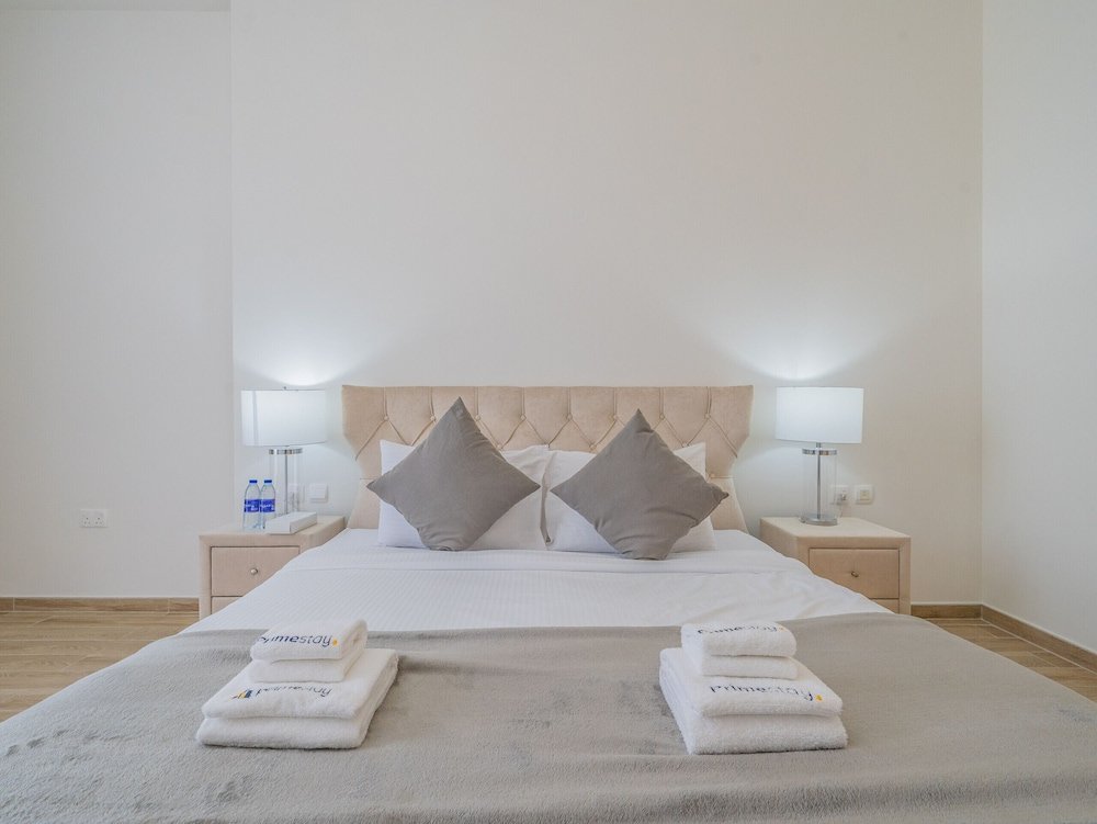 Дубай: Al Habtoor City - Amna Tower 2707