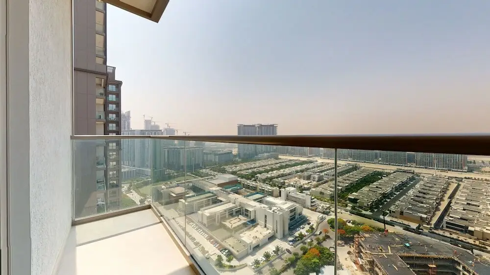 Дубай: Al Meydan - Creek Vista Reserve A 2210