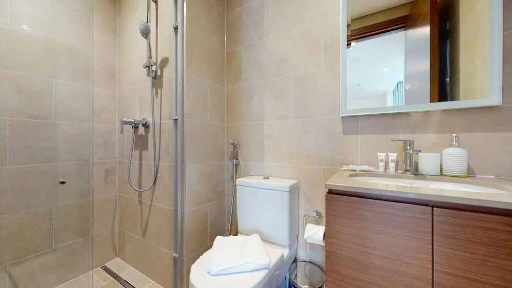 Дубай: Al Meydan - Creek Vista Reserve A 2210