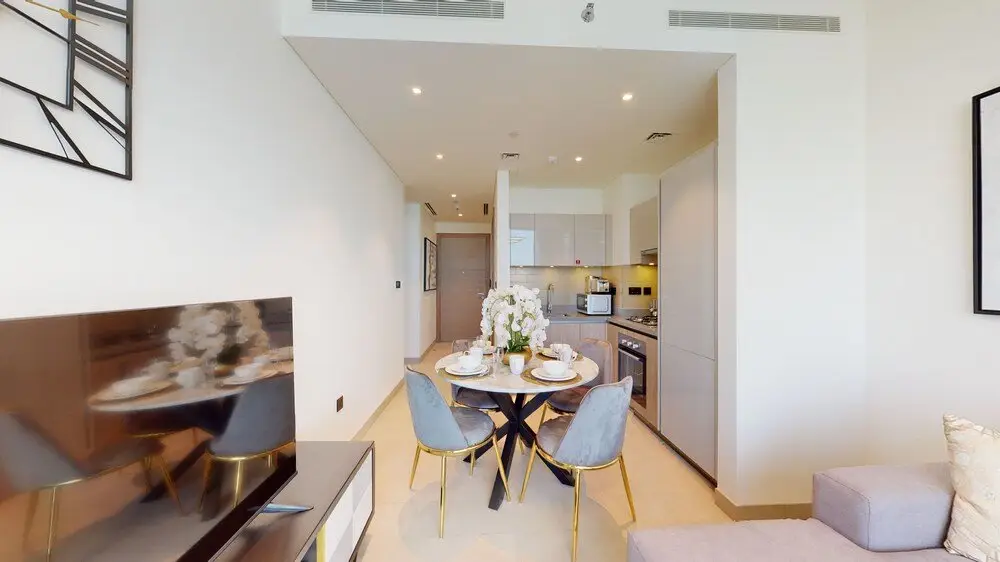 Дубай: Al Meydan - Sobha Waves 902
