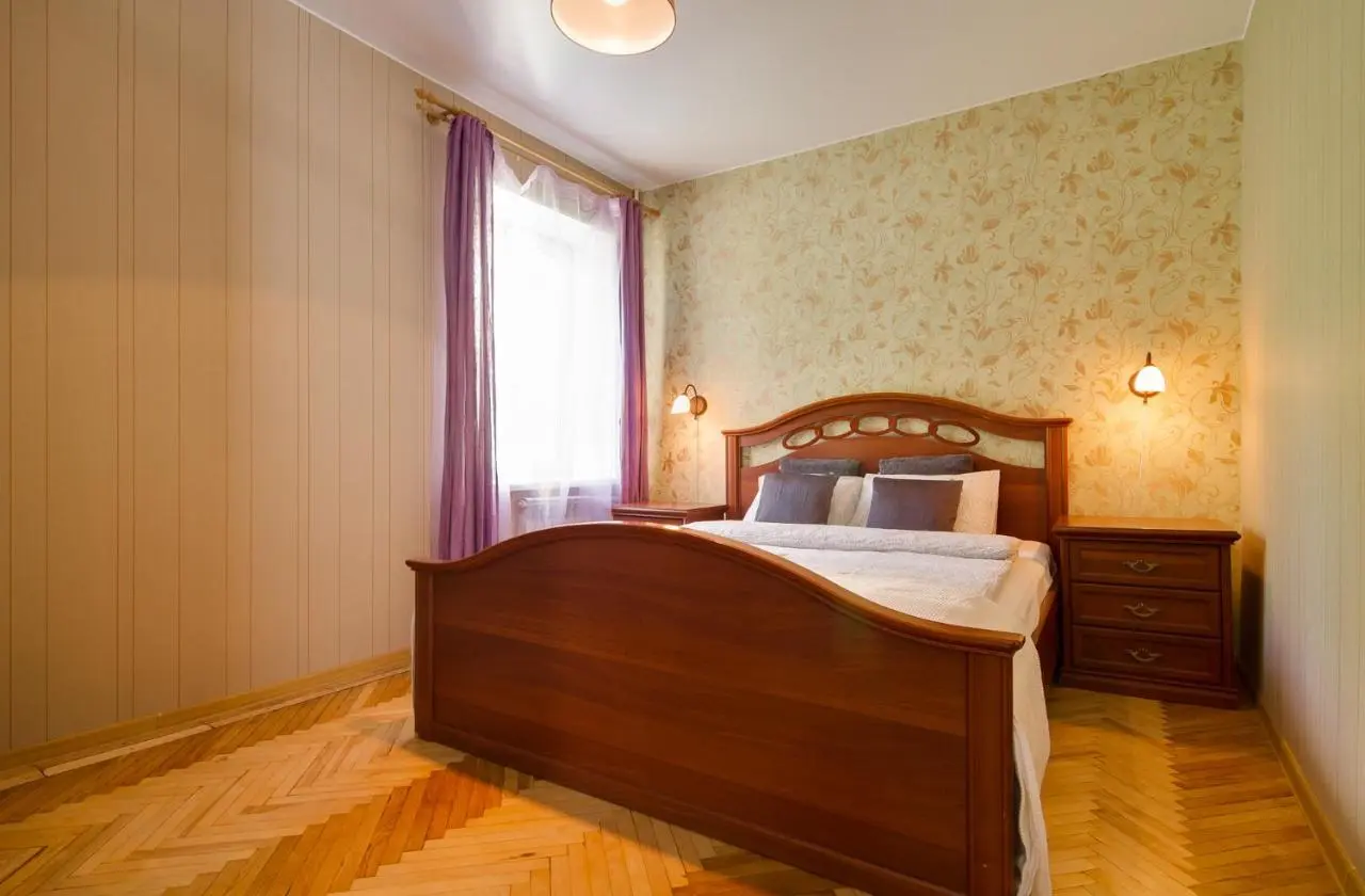 Санкт-Петербург: Apartment On Nikolskaya Plochad