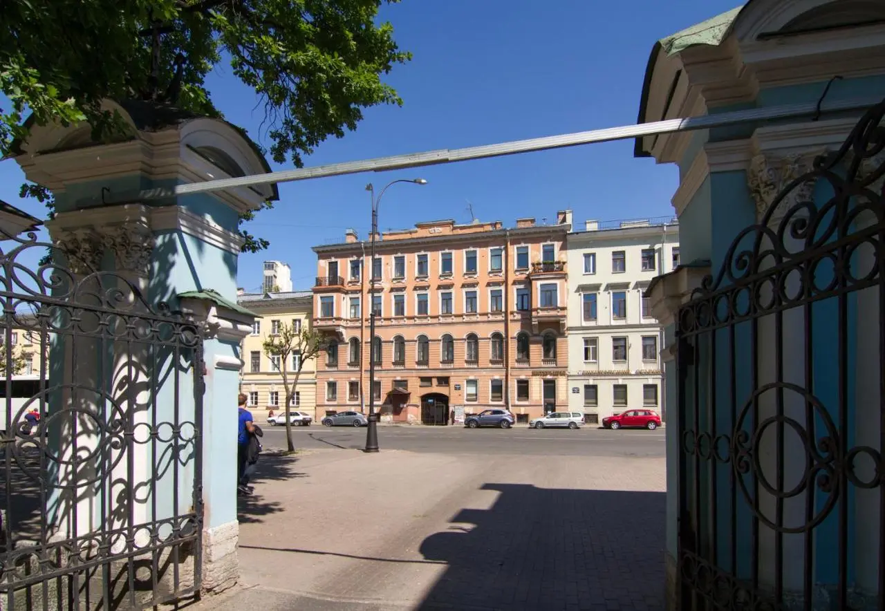 Санкт-Петербург: Apartment On Nikolskaya Plochad