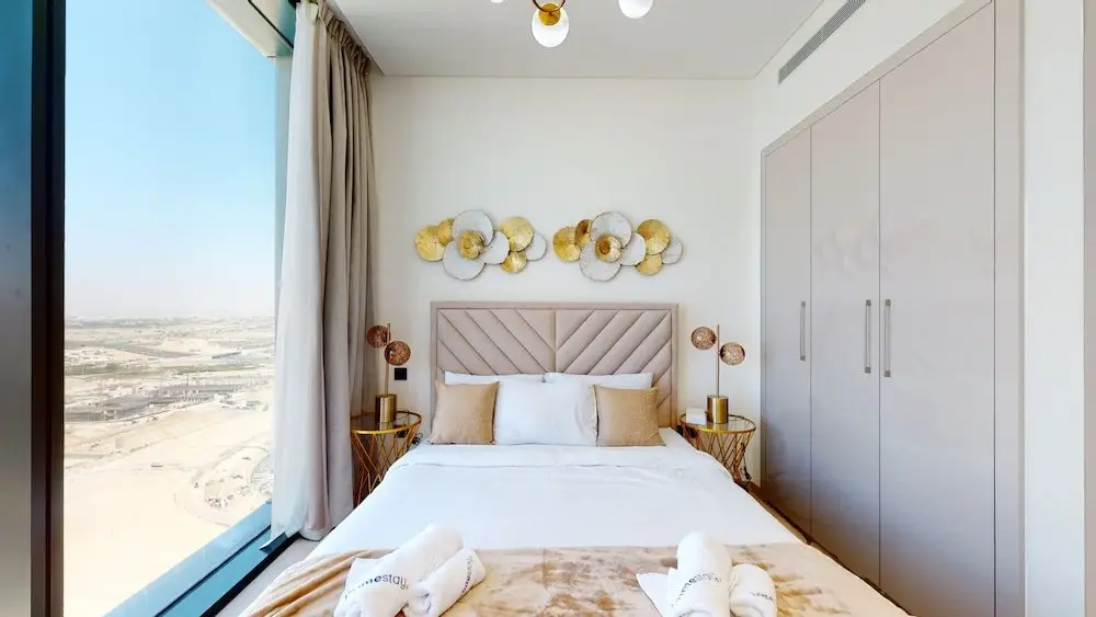 Дубай: Al Meydan - Sobha Waves 2704